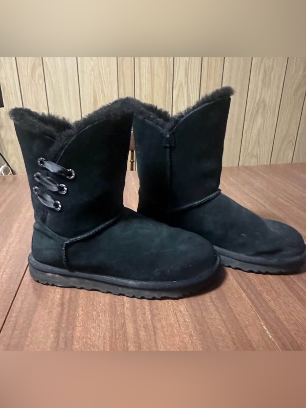Ugg Black Women's Cozy Shearling Winter Boots